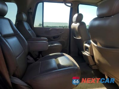 Zdjęcie 11 z 13 samochodu: 2002 FORD EXPEDITION EDDIE BAUER VIN:1FMRU17L12LA50243 - miniatura