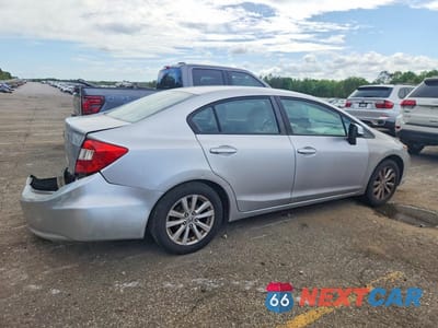 Trzecie zdjęcie samochodu z tyłu: 2012 HONDA CIVIC EX VIN:19XFB2F8XCE035136 - miniatura