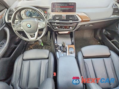 Zdjęcie 8 z 12 samochodu: 2019 BMW X3 SDRIVE30I VIN:5UXTR7C52KLE94061 - miniatura