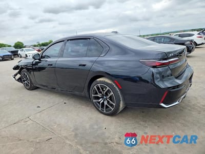 Drugie zdjęcie samochodu z przodu: 2024 BMW I7 XDRIVE60 VIN:WBY53EJ02RCS16807 - miniatura