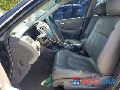 Zdjęcie 7 z 12 samochodu: 2001 HONDA ACCORD EX VIN:JHMCG56691C022336 - miniatura