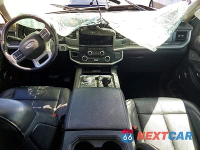 Zdjęcie 8 z 14 samochodu: 2024 FORD EXPEDITION XLT VIN:1FMJU1H86REA32259 - miniatura