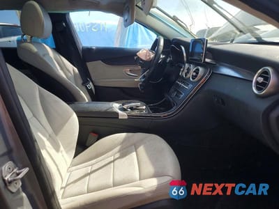 Zdjęcie 7 z 12 samochodu: 2015 MERCEDES-BENZ C 300 4MATIC VIN:55SWF4KB8FU035067 - miniatura
