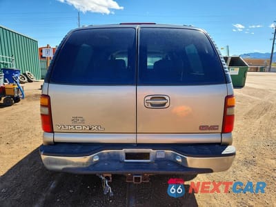 Zdjęcie 6 z 12 samochodu: 2000 GMC YUKON XL C1500 VIN:3GKEC16T0YG201560 - miniatura
