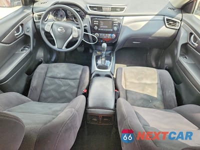 Zdjęcie 8 z 14 samochodu: 2016 NISSAN ROGUE S VIN:JN8AT2MT8GW011349 - miniatura