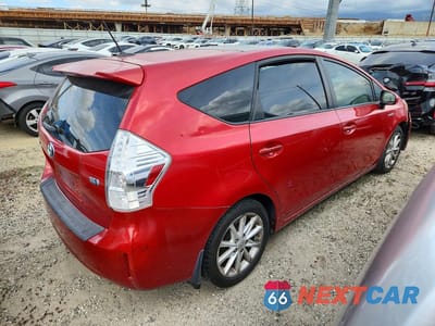 Trzecie zdjęcie samochodu z tyłu: 2014 TOYOTA PRIUS V FIVE VIN:JTDZN3EU9E3295384 - miniatura