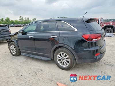 Drugie zdjęcie samochodu z przodu: 2019 KIA SORENTO L VIN:5XYPG4A36KG592141 - miniatura