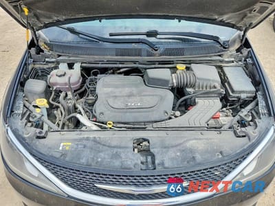 Zdjęcie 12 z 13 samochodu: 2018 CHRYSLER PACIFICA TOURING L VIN:2C4RC1BG3JR124110 - miniatura