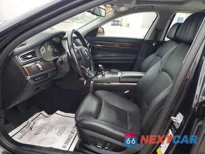 Zdjęcie 7 z 11 samochodu: 2012 BMW 750 I VIN:WBAKA8C54CCY37829 - miniatura