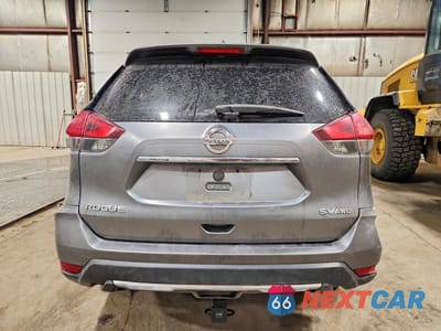 Zdjęcie 6 z 14 samochodu: 2017 NISSAN ROGUE SV VIN:KNMAT2MV3HP535839 - miniatura