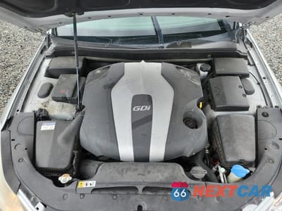 Zdjęcie 11 z 12 samochodu: 2013 HYUNDAI GENESIS 3.8L VIN:KMHGC4DD5DU240939 - miniatura