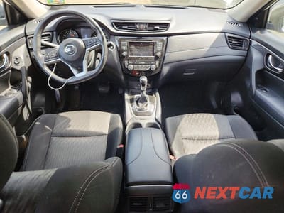 Zdjęcie 8 z 13 samochodu: 2018 NISSAN ROGUE SV VIN:KNMAT2MV7JP508178 - miniatura