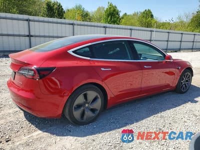 Trzecie zdjęcie samochodu z tyłu: 2020 TESLA MODEL 3 VIN:5YJ3E1EB6LF627886 - miniatura