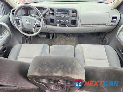 Zdjęcie 8 z 12 samochodu: 2008 CHEVROLET SILVERADO C1500 VIN:2GCEC13C081163563 - miniatura