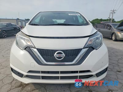 Piąte zdjęcie samochodu w środku: 2017 NISSAN VERSA NOTE S PLUS VIN:3N1CE2CP9HL353275 - miniatura