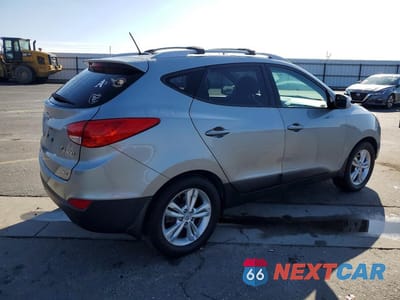 Trzecie zdjęcie samochodu z tyłu: 2012 HYUNDAI TUCSON GLS VIN:KM8JUCAC3CU470566 - miniatura