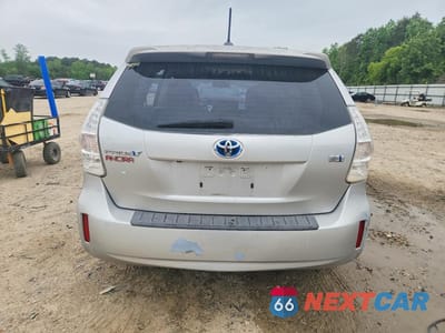 Zdjęcie 6 z 12 samochodu: 2012 TOYOTA PRIUS V VIN:JTDZN3EU5C3180701 - miniatura