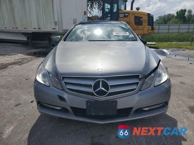 Piąte zdjęcie samochodu w środku: 2013 MERCEDES-BENZ E 350 VIN:WDDKJ5KB4DF195630 - miniatura