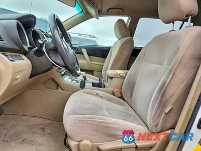 Zdjęcie 7 z 13 samochodu: 2008 TOYOTA HIGHLANDER VIN:JTEES41A882031622 - miniatura