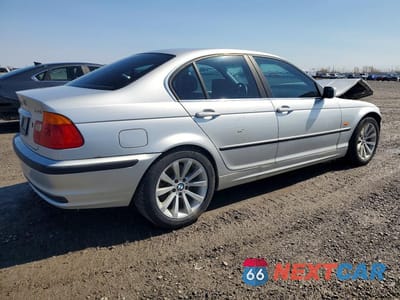 Trzecie zdjęcie samochodu z tyłu: 2001 BMW 330 I VIN:WBAAV53471FT01765 - miniatura