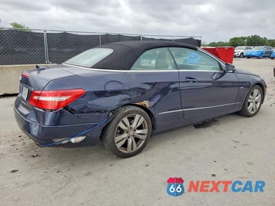 Trzecie zdjęcie samochodu z tyłu: 2012 MERCEDES-BENZ E 350 VIN:WDDKK5KF1CF162261 - miniatura