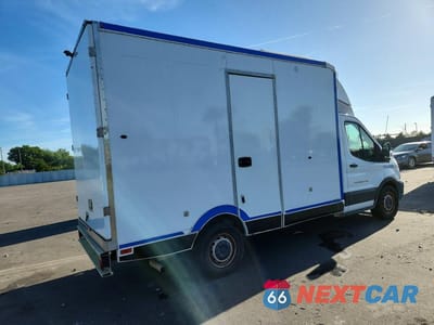 Trzecie zdjęcie samochodu z tyłu: 2020 FORD TRANSIT DELIVERY TRUCK VIN:1FDBW5Z8XLKA95569 - miniatura
