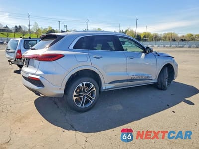 Trzecie zdjęcie samochodu z tyłu: 2025 AUDI Q5 PREMIUM VIN:WA11AAGU8S2104625 - miniatura