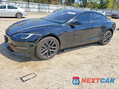 2023 TESLA MODEL S 5YJSA1E54PF518561 - główne zdjęcie licytacji z USA - miniatura