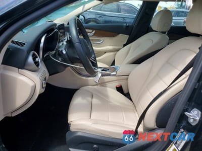 Zdjęcie 7 z 12 samochodu: 2019 MERCEDES-BENZ C 300 VIN:55SWF8DB6KU301331 - miniatura