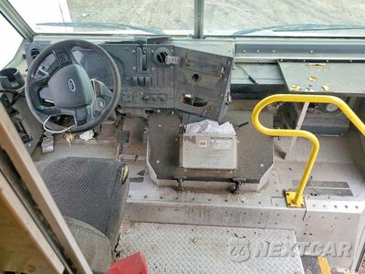 Zdjęcie 8 z 13 samochodu: 2021 FORD F59 DELIVERY TRUCK VIN:1F65F5KN1M0A05422 - miniatura