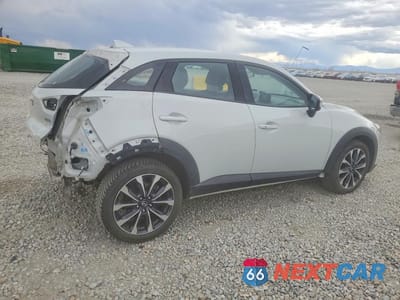 Trzecie zdjęcie samochodu z tyłu: 2019 MAZDA CX-3 TOURING VIN:JM1DKFC7XK1411037 - miniatura