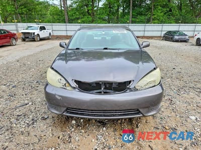 Piąte zdjęcie samochodu w środku: 2005 TOYOTA CAMRY LE V6 VIN:4T1BF32K45U603245 - miniatura