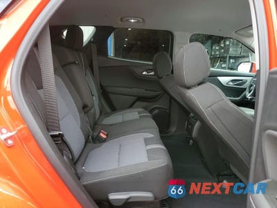 Zdjęcie 10 z 12 samochodu: 2026 CHEVROLET BLAZER 2LT VIN:3GNKBCR42TS145006 - miniatura