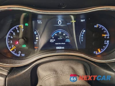 Zdjęcie 9 z 12 samochodu: 2015 JEEP GRAND CHEROKEE SUMMIT VIN:1C4RJFJG5FC741867 - miniatura