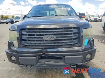 Piąte zdjęcie samochodu w środku: 2014 FORD F150 SUPERCREW VIN:1FTFW1ET3EFC26829 - miniatura