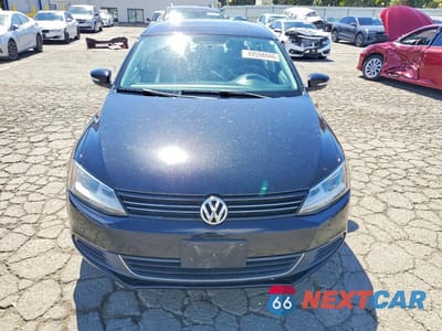 Piąte zdjęcie samochodu w środku: 2013 VOLKSWAGEN JETTA SE VIN:3VWDP7AJ2DM287970 - miniatura