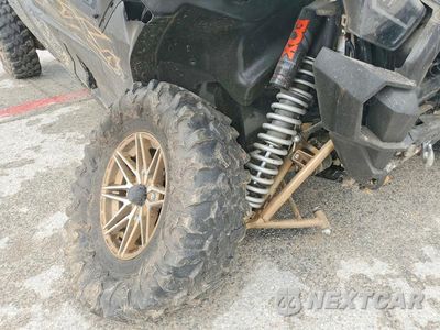 Zdjęcie 9 z 12 samochodu: 2023 KAWASAKI KRT1000 B VIN:JKARTCB18PB501653 - miniatura