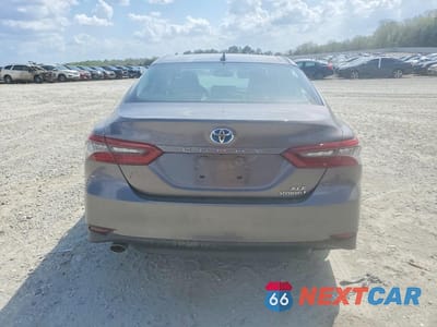 Zdjęcie 6 z 12 samochodu: 2022 TOYOTA CAMRY HYBRID XLE VIN:4T1F31AK3NU586826 - miniatura
