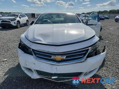 Piąte zdjęcie samochodu w środku: 2015 CHEVROLET IMPALA LT VIN:2G1125S32F9150086 - miniatura