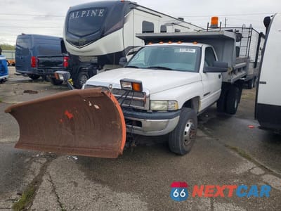 2002 DODGE RAM 3500 3B6MF36572M309697 - główne zdjęcie licytacji z USA - miniatura