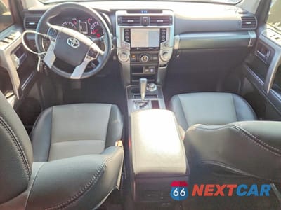 Zdjęcie 8 z 13 samochodu: 2023 TOYOTA 4RUNNER SR5 PREMIUM VIN:JTENU5JR5P6200296 - miniatura