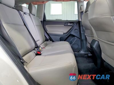 Zdjęcie 11 z 12 samochodu: 2018 SUBARU FORESTER 2.5I LIMITED VIN:JF2SJARC0JH596918 - miniatura