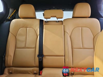 Zdjęcie 10 z 13 samochodu: 2019 VOLVO XC40 T5 MOMENTUM VIN:YV4162UK2K2123314 - miniatura