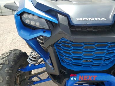Zdjęcie 9 z 10 samochodu: 2024 HONDA SXS1000 VIN:1HFVE062XR4401132 - miniatura
