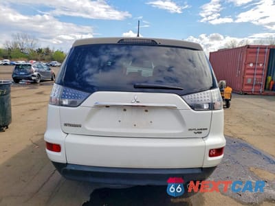 Zdjęcie 6 z 12 samochodu: 2010 MITSUBISHI OUTLANDER GT VIN:JA4JT5AX0AZ005016 - miniatura