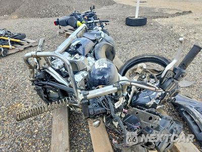 Piąte zdjęcie samochodu w środku: 2019 HARLEY DAVIDSON FLHX VIN:1HD1KBC15KB650527 - miniatura