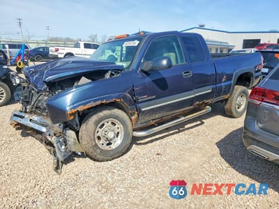 2005 CHEVROLET SILVERADO K2500 HEAVY DUTY 1GCHK29225E335588 - główne zdjęcie licytacji z USA - miniatura