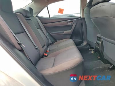 Zdjęcie 10 z 12 samochodu: 2018 TOYOTA COROLLA LE VIN:5YFBURHE6JP845136 - miniatura