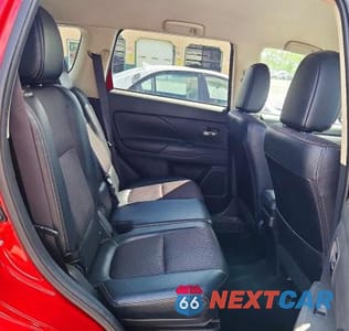 Zdjęcie 10 z 12 samochodu: 2015 MITSUBISHI OUTLANDER SE VIN:JA4AZ3A33FZ011321 - miniatura