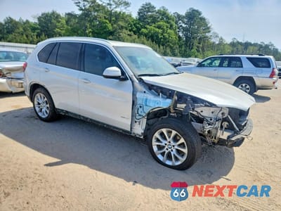 Czwarte zdjęcie samochodu z boku: 2018 BMW X5 XDRIVE35I VIN:5UXKR0C52JL076730 - miniatura